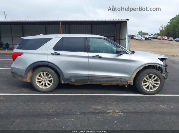 1FMSK7BH6LGC22077 2020 FORD FORD EXPLORER Silver Widok wnętrza 360 stopni