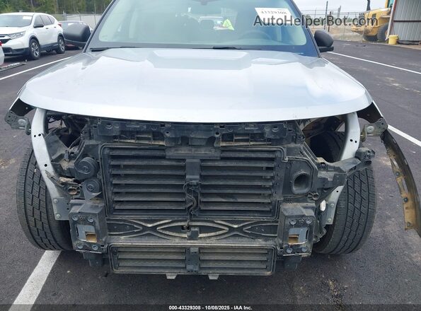 1FMSK7BH6LGC22077 2020 FORD FORD EXPLORER Silver Widok z przodu