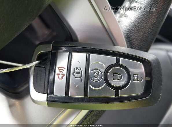 1FMSK7DH6LGC80235 2020 FORD FORD EXPLORER Белый Вид панели приборов
