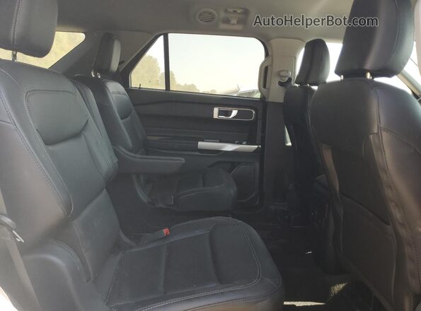 1FMSK8DH1RGA49659 2024 FORD FORD EXPLORER White უკანა სალონის ხედი