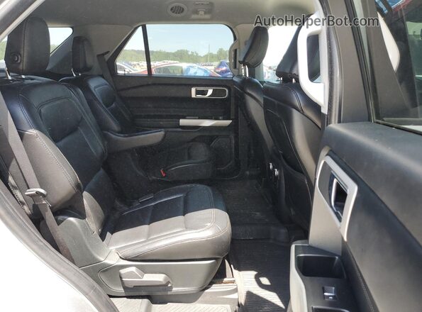 1FMSK8DH3LGC80747 2020 FORD FORD EXPLORER Silver უკანა სალონის ხედი