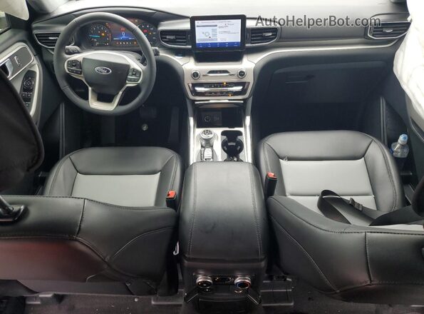 1FMSK8DH5RGA49034 2024 FORD FORD EXPLORER Gray Вид панелі приладів