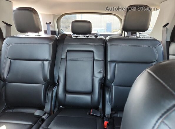 1FMSK8DH6NGA14917 2022 FORD FORD EXPLORER Gray Հետևի նստատեղերի տեսք