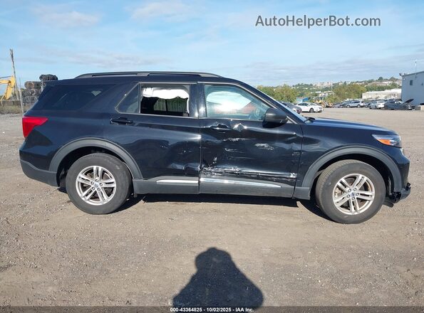 1FMSK8DH9NGC34973 2022 FORD FORD EXPLORER Black Widok wnętrza z tyłu