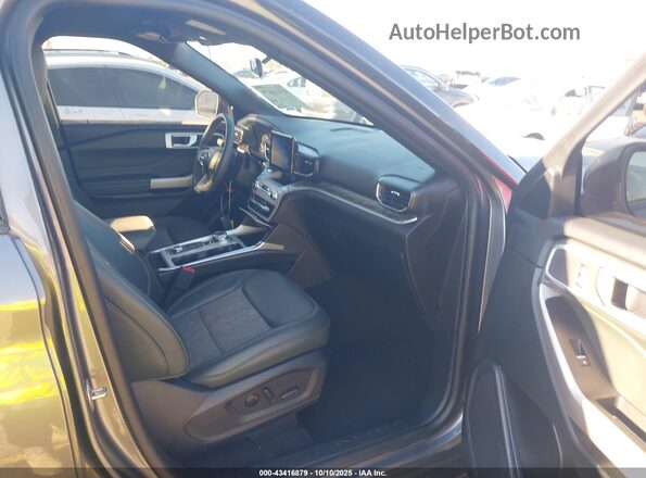 1FMSK8JH6RGA69247 2024 FORD FORD EXPLORER Gray Widok wnętrza z przodu
