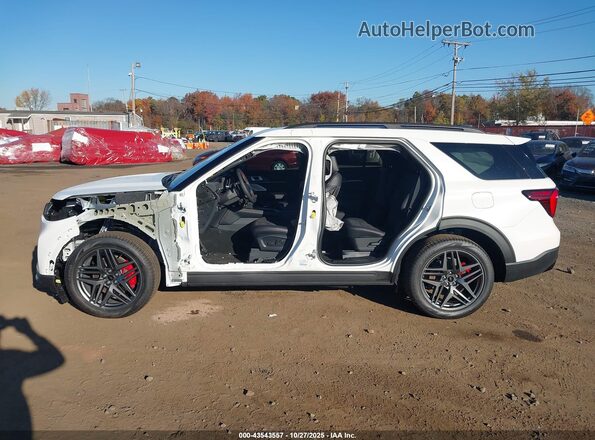 1FMWK8GC9SGC64083 2025 FORD FORD EXPLORER White Панорамний вид салону 360°