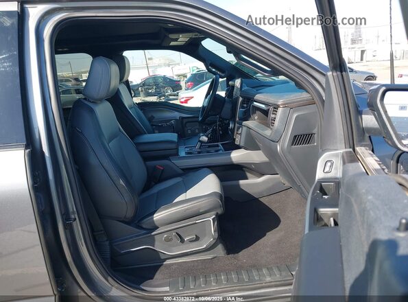 1FT6W1EVXPWG52831 2023 FORD F-150 LIGHTNING Gray წინა სალონის ხედი
