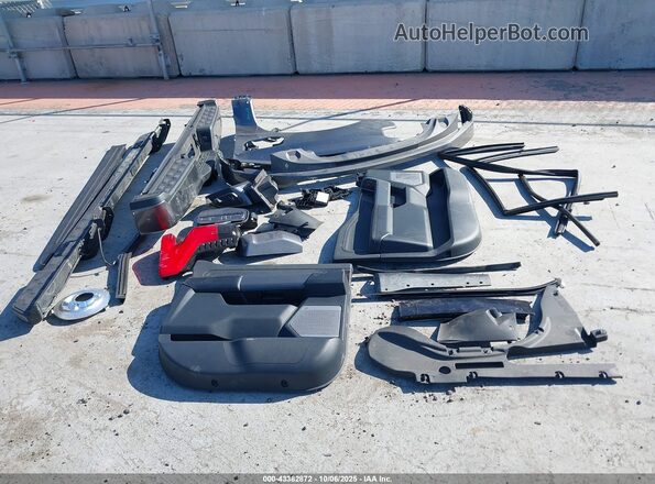 1FT6W1EVXPWG52831 2023 FORD F-150 LIGHTNING Gray 