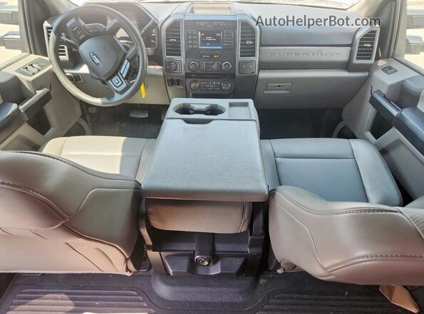 1FT7W2B67JEC78182 2018 FORD F250 White 