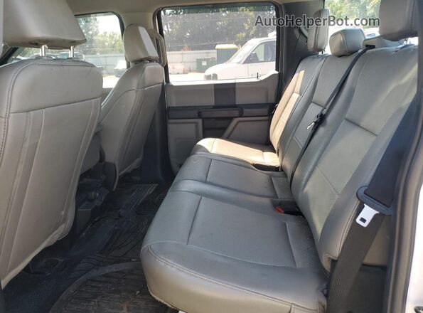 1FT7W2B69NEE77921 2022 FORD F250 White Rear seats view