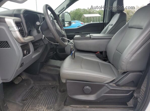 1FT7W2BA6RED76961 2024 FORD F250 White Front interior view