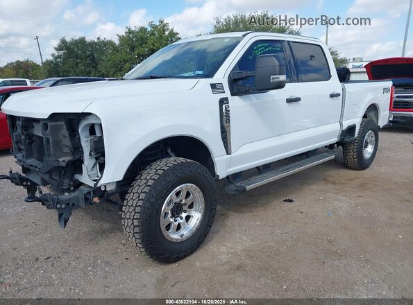 1FT7W2BNXREF93626 2024 FORD F-250 White Vista tres cuartos delantera izquierda