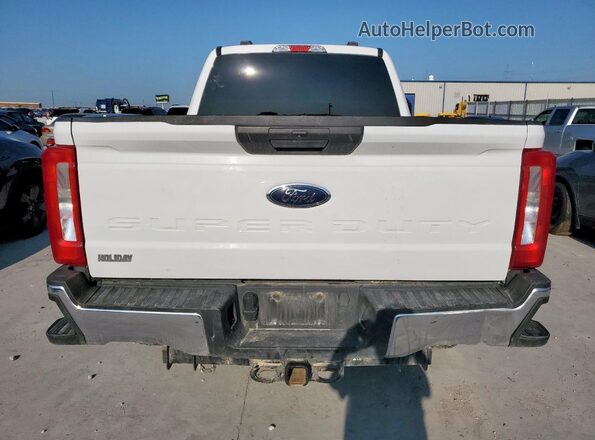 1FT7W2BT0REC73651 2024 FORD F250 White Widok z tyłu