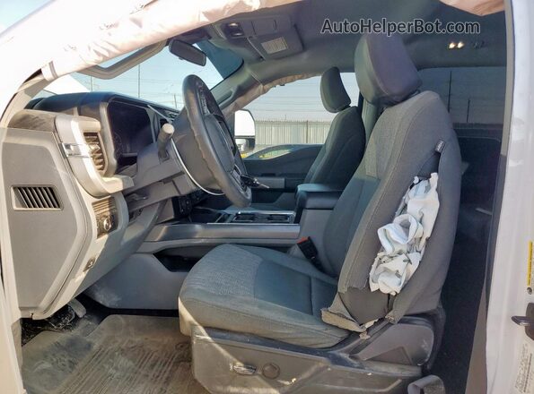 1FT7W2BT0REC73651 2024 FORD F250 White Widok wnętrza z przodu