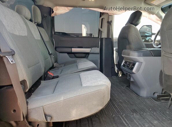 1FT7W2BT0REC73651 2024 FORD F250 White Widok tylnych siedzeń