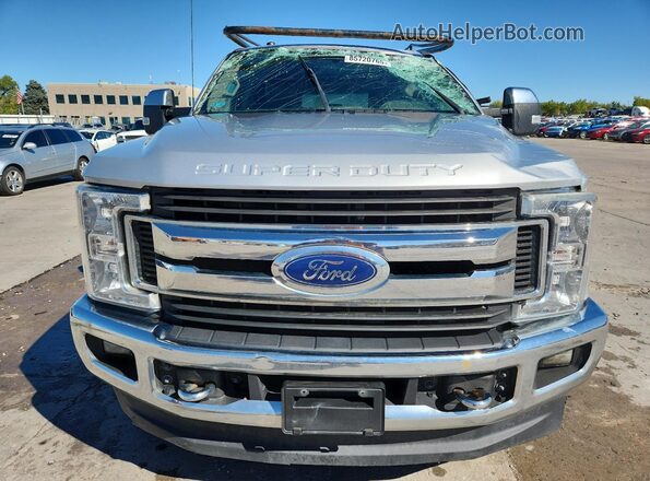 1FT7W2BT2JEB89383 2018 FORD F250 Silver წინა ხედი