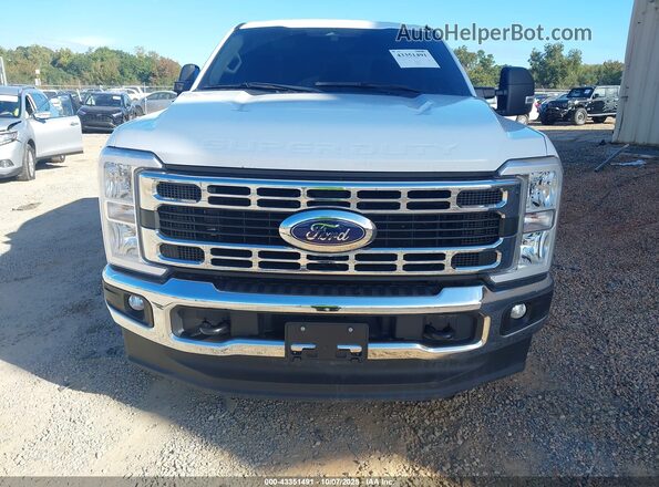 1FT7W2BT3REC36576 2024 FORD F-250 White ხელსაწყოთა პანელის ხედი