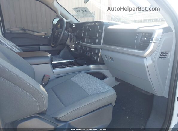 1FT7W2BT3REC36576 2024 FORD F-250 White წინა სალონის ხედი
