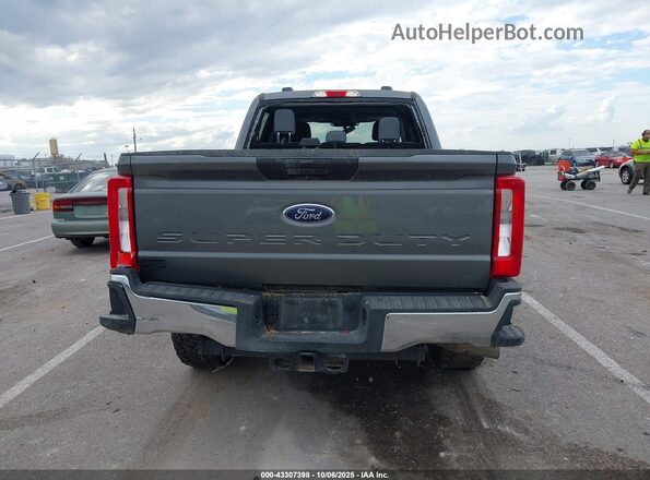 1FT7W2BT3SED57565 2025 FORD F250 Gray 360 interior view