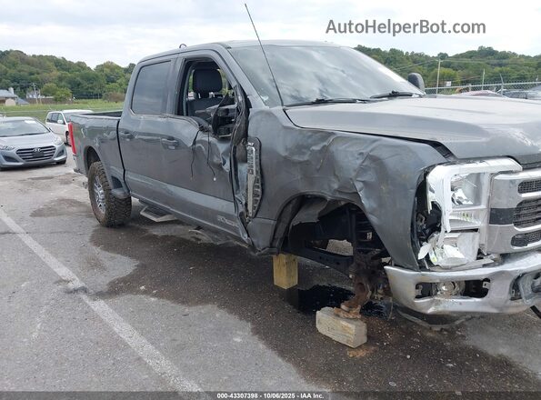1FT7W2BT3SED57565 2025 FORD F250 Gray Front interior view