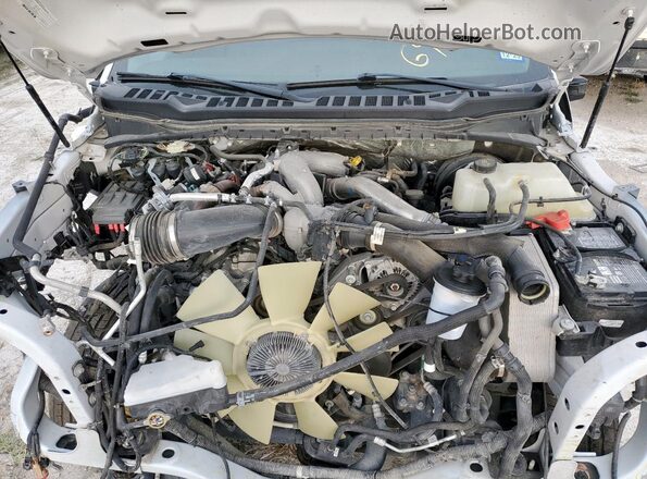 1FT7W2BT4REC49496 2024 FORD F250 White Widok wnętrza z tyłu