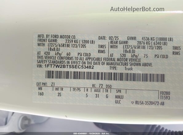 1FT7W2BT5SEC53482 2025 FORD F-250 White Widok komory silnika