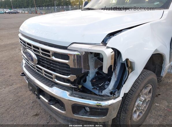 1FT7W2BT5TEC02419 2026 FORD F-250 White Widok z przodu