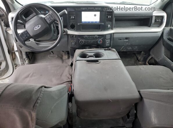 1FT7W2BT6REC99803 2024 FORD F250 White Vista del salpicadero