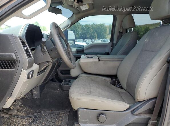 1FT7W2BT7LEE60859 2020 FORD F250 Gray წინა სალონის ხედი