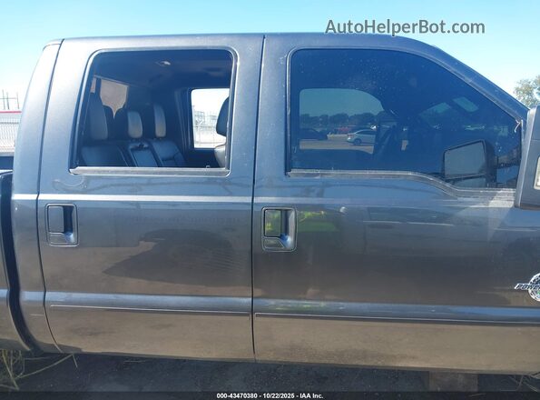 1FT7W2BT9GEC10643 2016 FORD F-250 Gray Widok wnętrza z tyłu