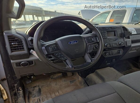 1FT7X2B62HEE02933 2017 FORD F-250  
