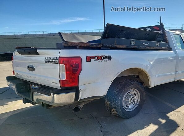 1FT7X2B62HEE02933 2017 FORD F-250  