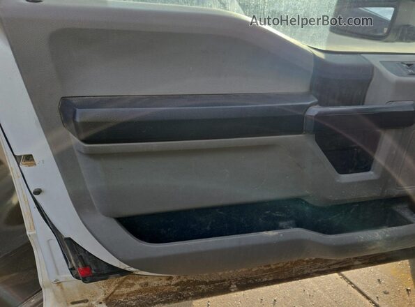 1FT7X2B62HEE02933 2017 FORD F-250  