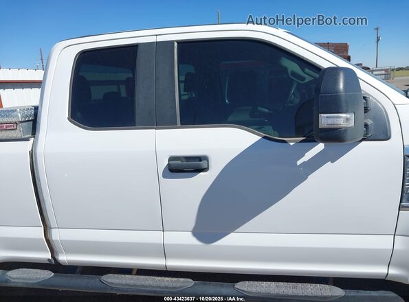 1FT7X2B65LED11437 2020 FORD F-250 White Vista interior trasera