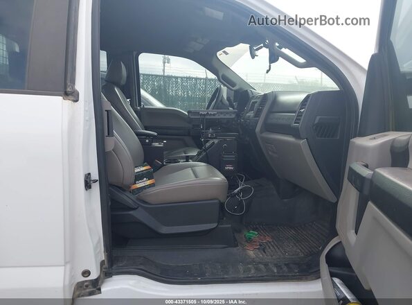 1FT7X2B66LEC90713 2020 FORD F-250 White Вид салону спереду