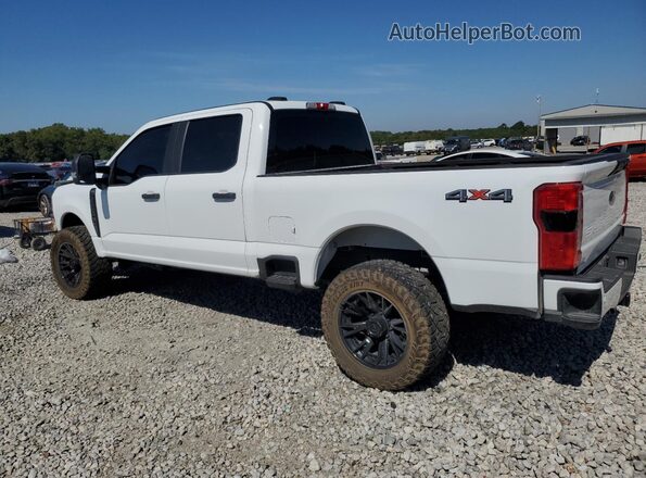 1FT8W2BA4REE93247 2024 FORD F250 White Trasero izquierdo