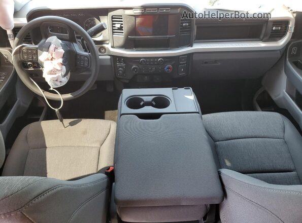 1FT8W2BA4REE93247 2024 FORD F250 White Vista del salpicadero