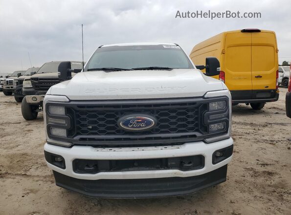 1FT8W2BT5PED01347 2023 FORD F250 Белый Вид спереди