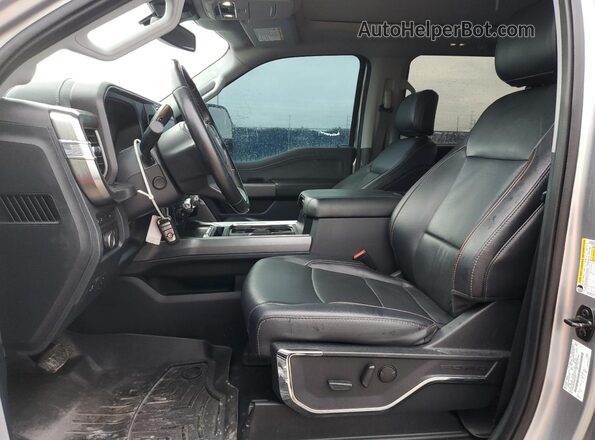1FT8W2BT7PEE14071 2023 FORD F250 Silver Widok wnętrza z przodu