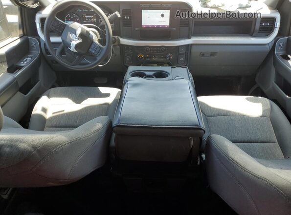 1FT8W2BTXRED33889 2024 FORD F250 Серый Вид панели приборов
