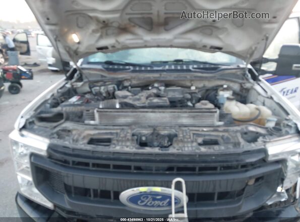 1FTBF2A61LED60245 2020 FORD F-250 White Widok z tyłu
