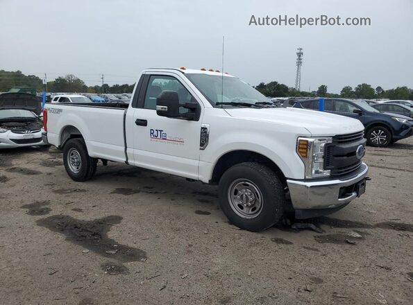 1FTBF2A67JEB80345 2018 FORD F250 White 