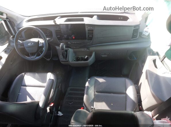 1FTBR1C85PKB69211 2023 FORD TRANSIT-250 White წინა სალონის ხედი