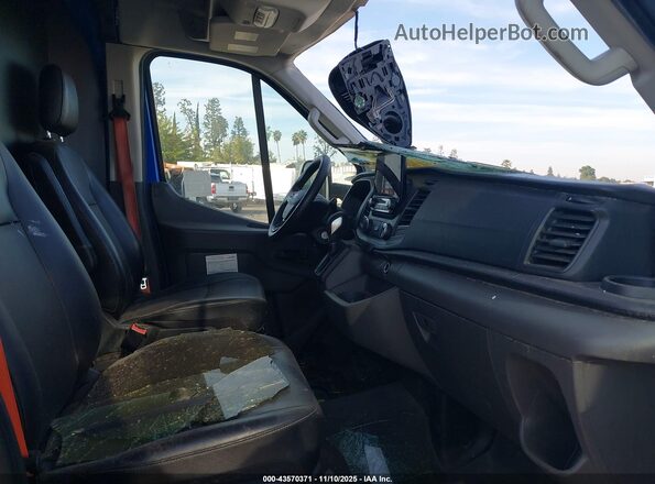 1FTBR1C8XLKB56366 2020 FORD TRANSIT-250 Blue Vista interior delantera