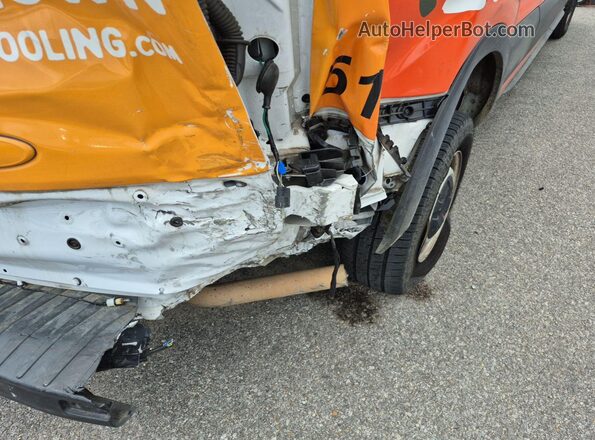 1FTBR1C8XPKB27715 2023 FORD TRANSIT-250  Вид сзади
