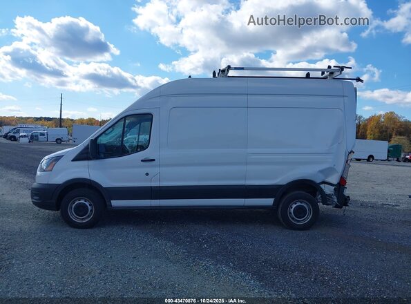 1FTBR1X84PKB77908 2023 FORD TRANSIT-250 White Widok wnętrza 360 stopni