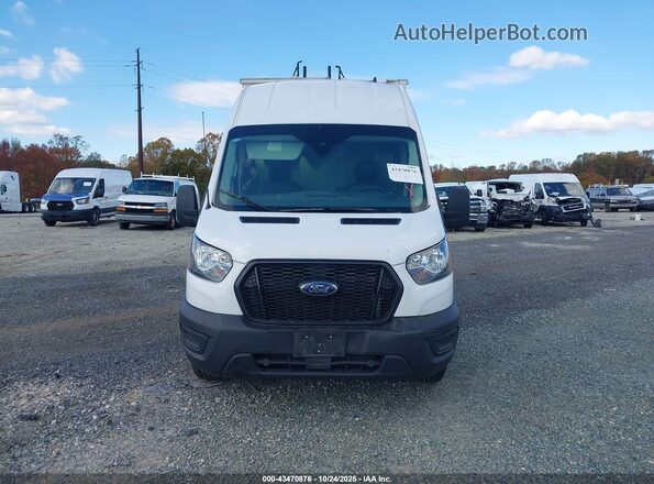 1FTBR1X84PKB77908 2023 FORD TRANSIT-250 White Widok zestawu wskaźników