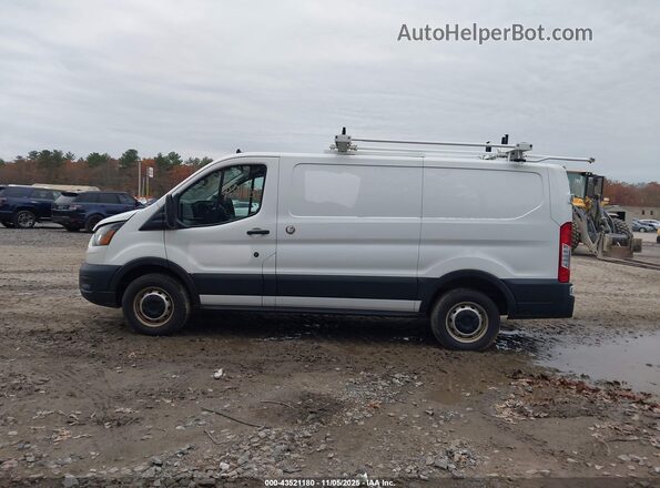 1FTBR1Y89LKA35529 2020 FORD TRANSIT-250 White 360 interior view