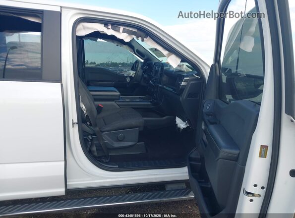 1FTEW1CP6NFA67239 2022 FORD F150 White Вид салону спереду
