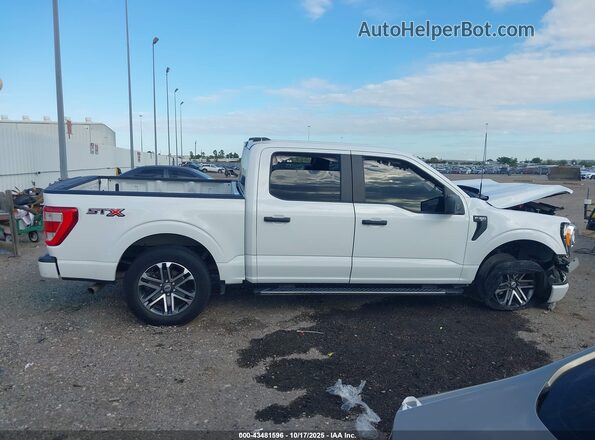 1FTEW1CP6NFA67239 2022 FORD F150 White Вид щитка приладів